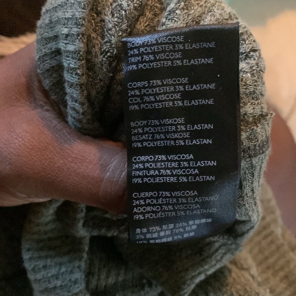 We The Free thermal green long sleeve. - Picture 7 of 7